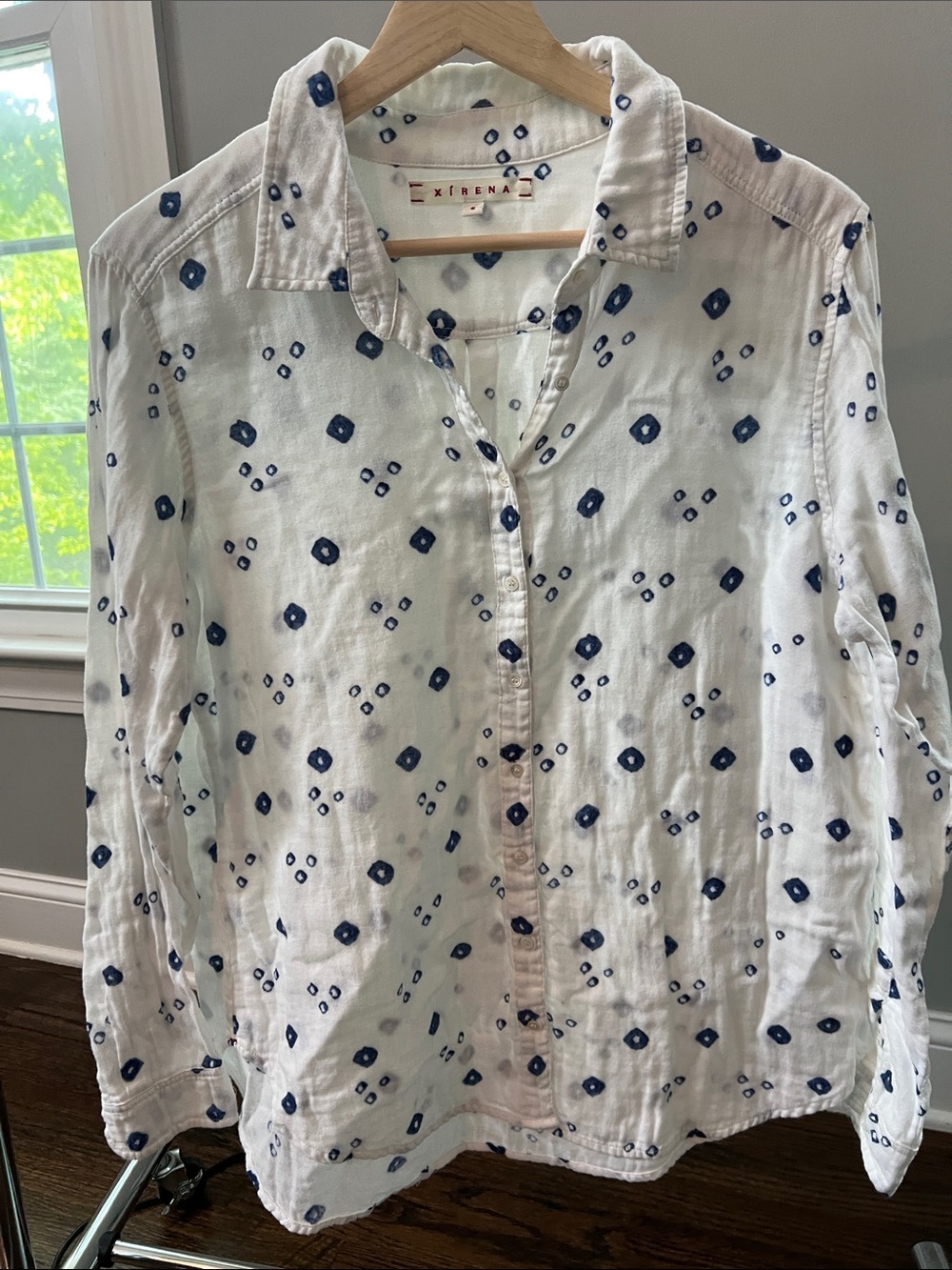 Xirena Scout Button Down Long Sleeve Small